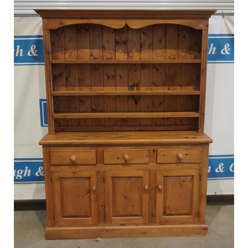 237 - Pine dresser with plate rack above 78x58