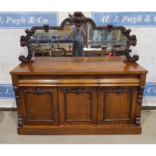 239 - Victorian mahogany 3 drawer, 2 door sideboard with mirrored back 37x70