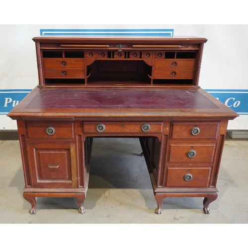 33 - Tamborr back late Victorian desk 46x54