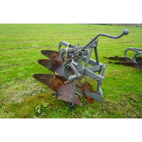 76 - Massey Ferguson 3 furrow plough, badged