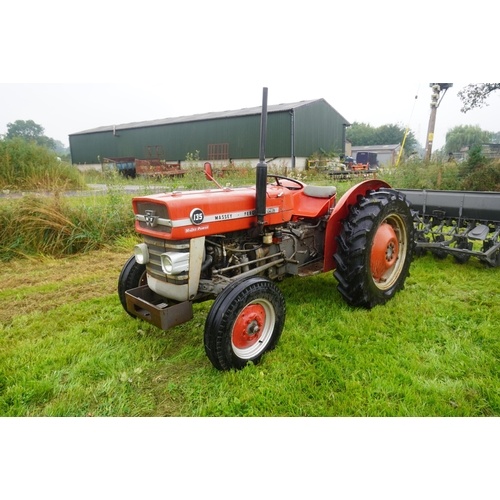 95 - Massey Ferguson 135 Multi Power tractor. Good order, working on the farm, trailer pipe, spool valves... 