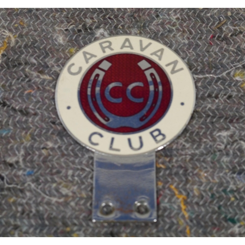 315 - Car badge - Caravan club