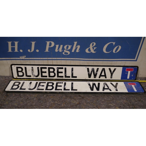 403 - 2 Modern aluminium road signs - Bluebell Way 47 x 5