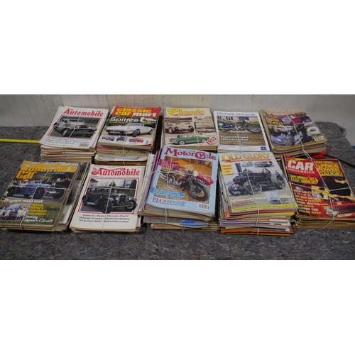 441 - Large quantity of classic car and motorcycle magazines