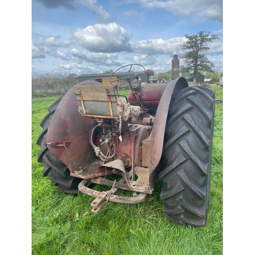 157 - International McCormick WD9 tractor. 1954. Originally from Canada. Electric or handle start. Runs an... 