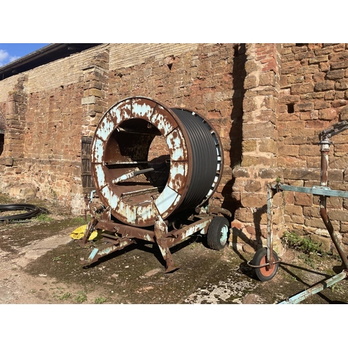 68 - Irrigation reel and gun