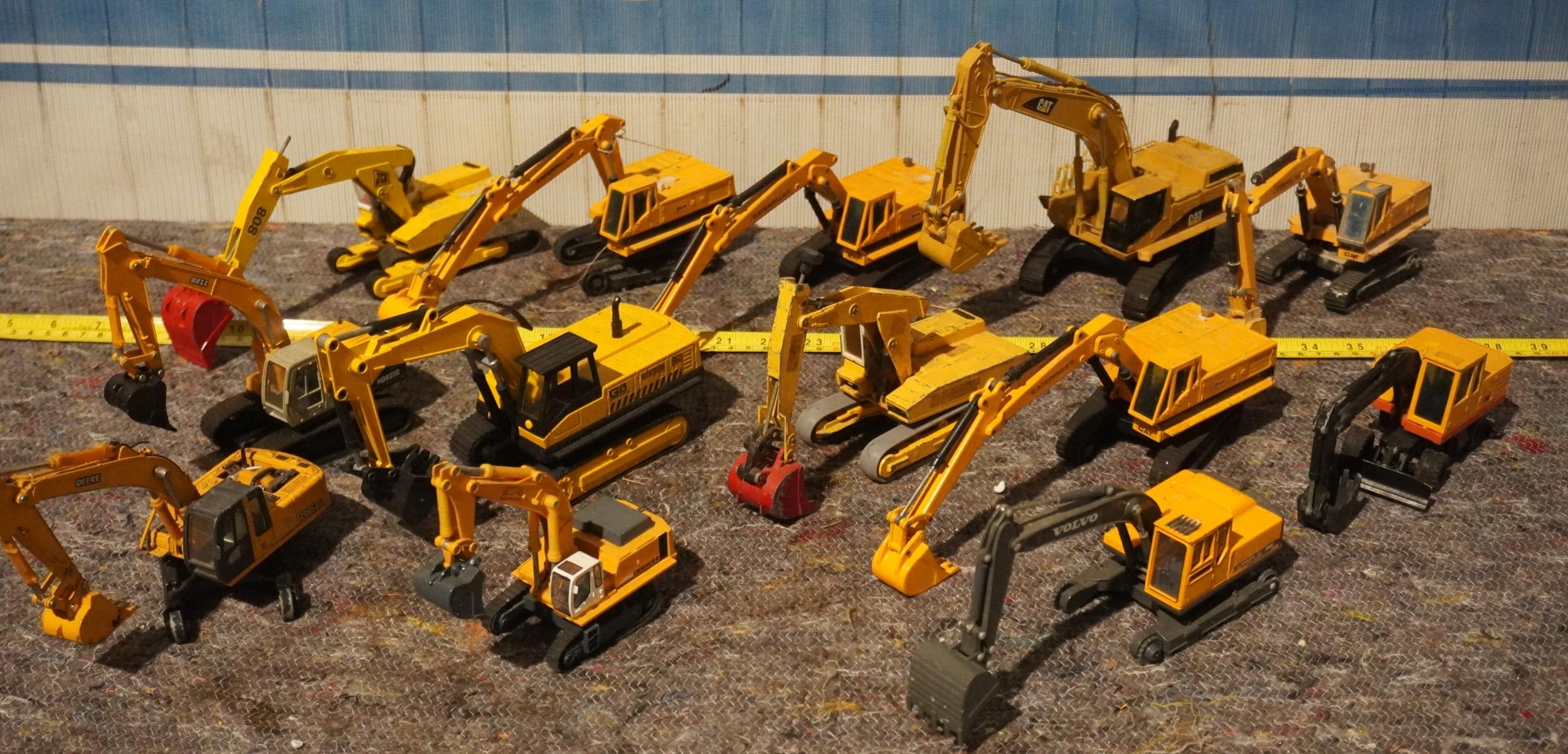 Quantity of JCB and Volvo model diggers including Matchbox
