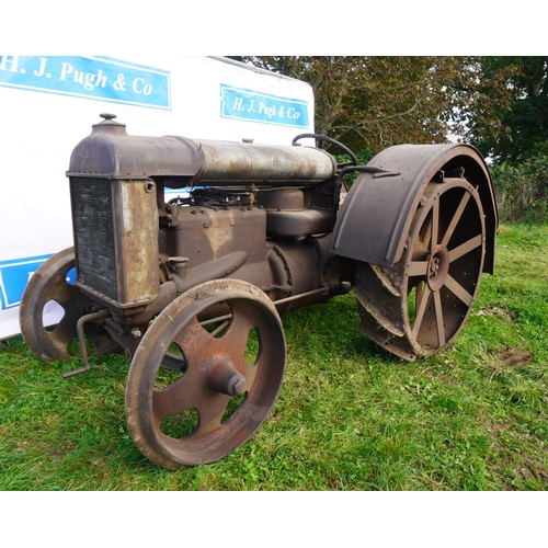 151 - Fordson N Irish tractor, runs and drives. SN. 754-184. No V5