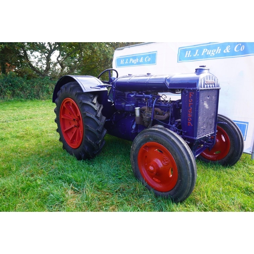 154 - Fordson water washer tractor. High speed gearbox. Runs and drives, recent restoration including new ... 