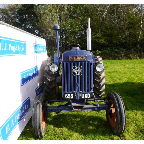 162 - Fordson E27N tractor. Runs and drives. High speed gearbox, new tyres, wheel weights and Pierce seat.... 