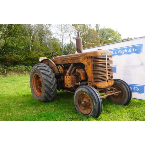 164 - Chamberlain 40K tractor. Petrol TVO tractor, Runs and drives. No V5