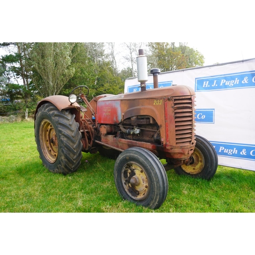 166 - Massey Harris 203 tractor. Petrol TVO. Very original and well preserved tractor. Runs and drives. SN... 