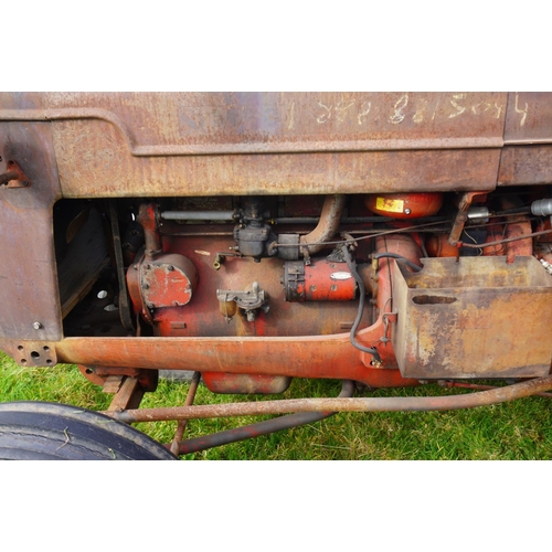 179 - McCormick Deering W9 petrol TVO tractor. Electric start, original tractor, new tyres, wheel weights.... 