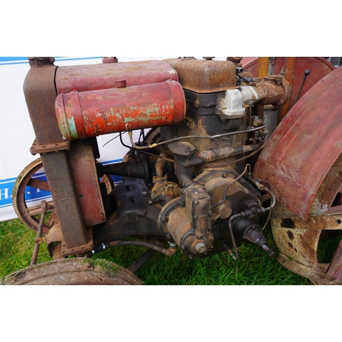 192 - Case 18-32 tractor. Runs and drives, totally original.  SN. 64501. No V5.