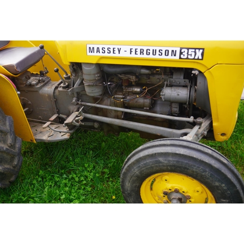 195 - Massey Ferguson 35X Industrial tractor. Runs and drives. SN. JNMY 385108. No V5.