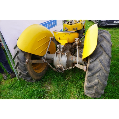 195 - Massey Ferguson 35X Industrial tractor. Runs and drives. SN. JNMY 385108. No V5.