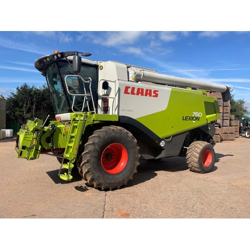 145 - 2012 Claas Lexion 750 Montana combine, APS hybrid, engine hours 2316. Straw chopper, 25ft header and... 