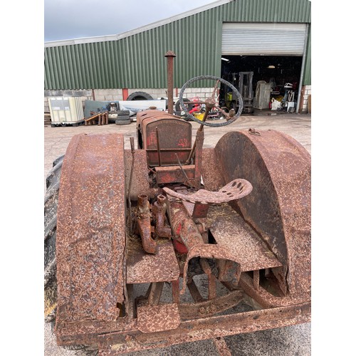 202 - Massey Harris pacemaker tractor. Barn find, non-runner. No V5