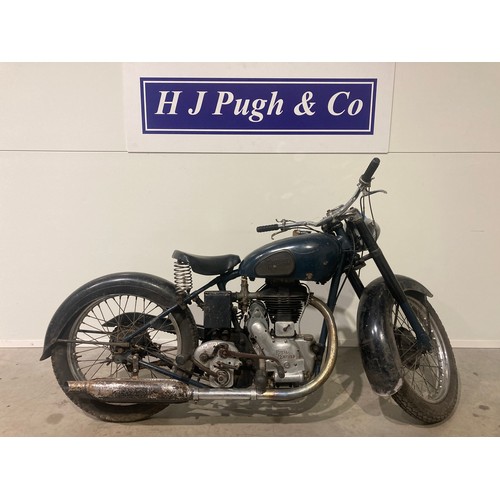656 - Royal Enfield model G. 1952. 350cc. Matching Engine & Frame numbers. Engine runs but no electrics. N... 