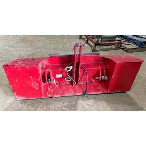 152 - 2017 Sumo front weight box 1000kg Sumo red