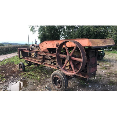 135 - Raffolds stationary baler. Been converted for string. WO