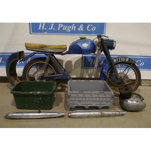 615 - Greeves 250B motorcycle project with Villiers 4T engine. No docs