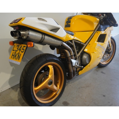 670 - Ducati 916 Motorcycle. 1999. 916cc. Runs. Comes with old MOTs and service book. Frame No. ZDM916S007... 