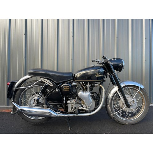624 - Velocette Viper 350, 1960, Reg. YLL 534 (transferable). Good runner, rides well. Has oil leak from p... 