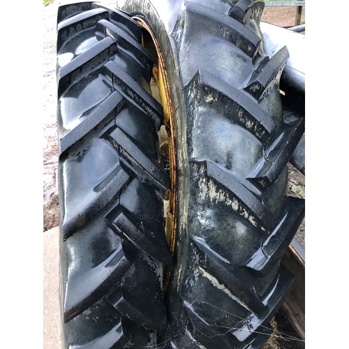 211 - Row crop wheels and tyres. ready for use. 9.5x44. -4