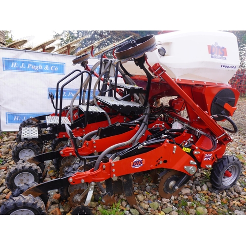 105 - 2020 Sumo DTS 3M drill c/w bean coulters