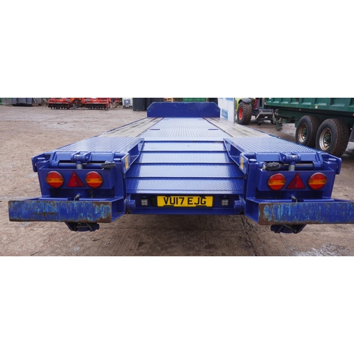 140 - 2020 Broughan 26ft low load trailer, hydraulic folding lay flat ramps, 16T