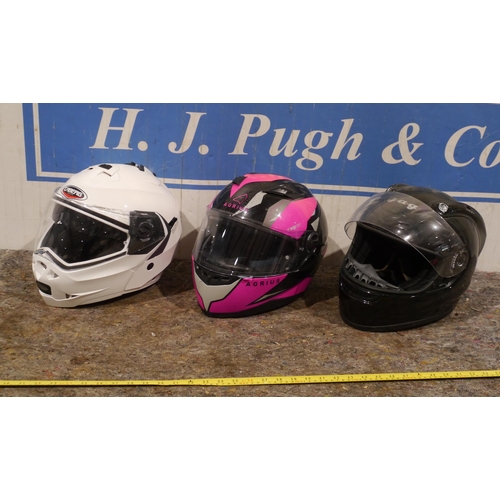 540 - 3 Motorcycle helmets to include Caberg, Jag and Agrius