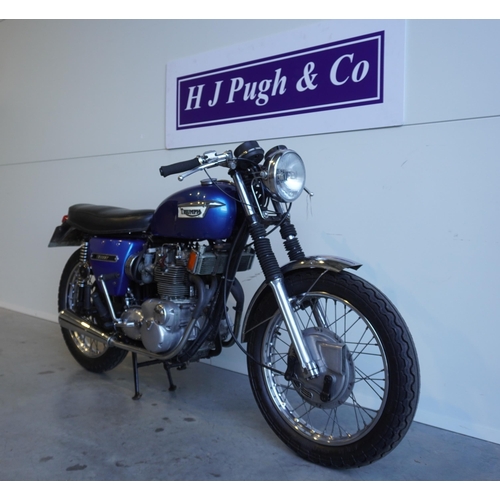 716 - Triumph Trident T150 motorcycle. 750cc. 1969. Belt primary, electronic ignition. Has not been run fo... 