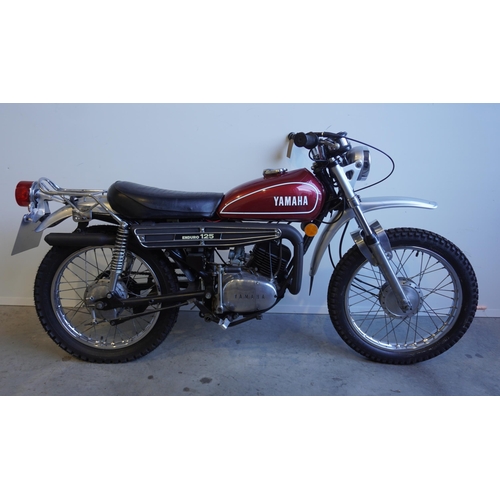724 - Yamaha DT125 motorcycle. 123cc. 1974. Electric start, dream machine paintwork. Reg, CTC 549M. V5 and... 