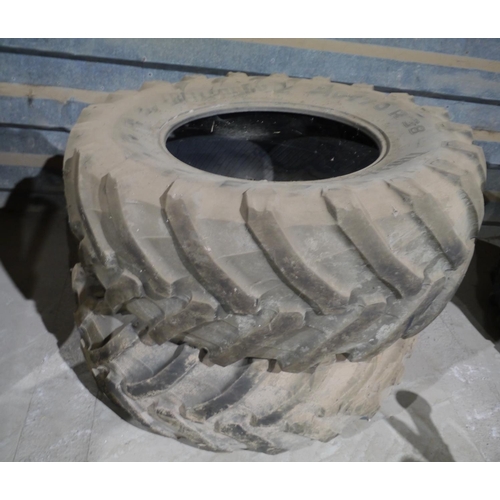 378 - Trelleborg 710/70 R38 tyres -2