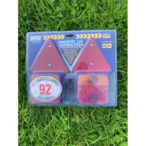 92 - Magnetic trailer lights