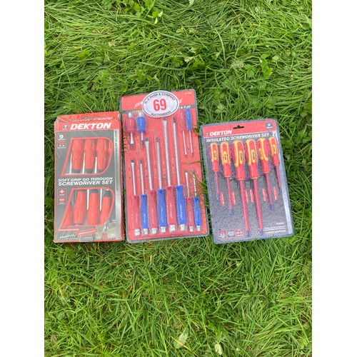 69 - 3 Screwdriver sets 12pc, 9pc, 6pc