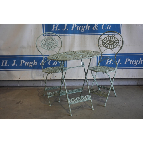 83 - Garden table and chair set