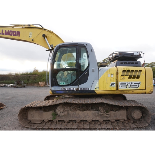 1073 - NH Kobelco E215 2005 excavator. 9147 hours. WO