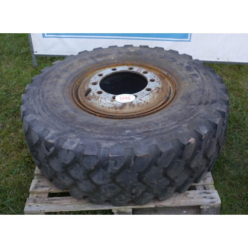 1246 - Tyre 14.00 R20 XZL and wheel