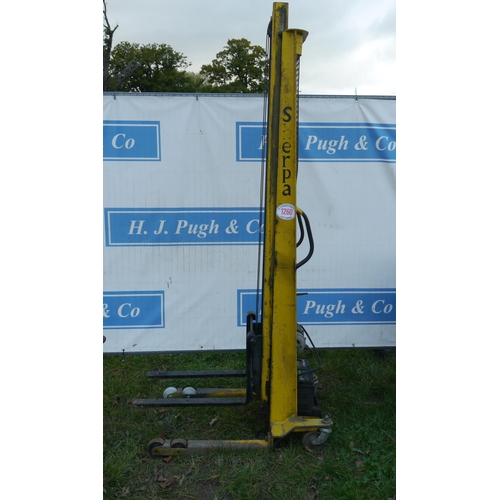 1260 - Sherpa battery pallet lift