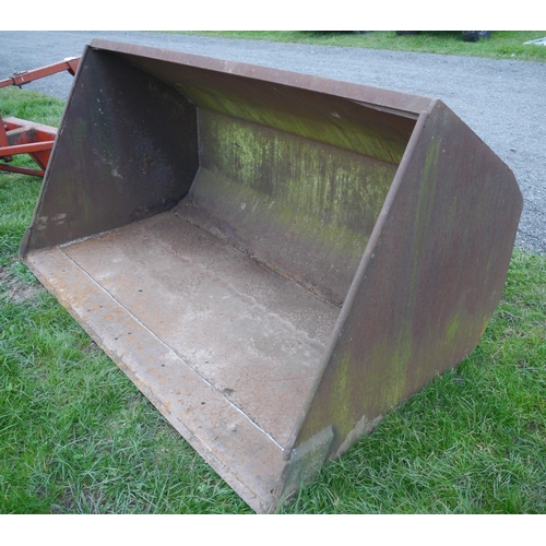 1295 - Large loader bucket 7ft 4