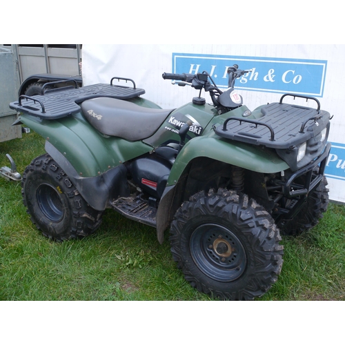 1318 - Kawasaki KVF300 4x4 quad. Petrol. 2001. Working order, automatic. New front tyres, new battery, new ... 