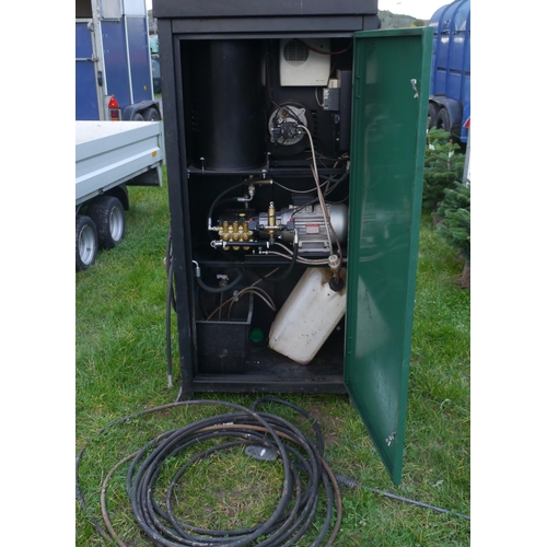 1331 - Burton 400 HS pressure washer in cabinet