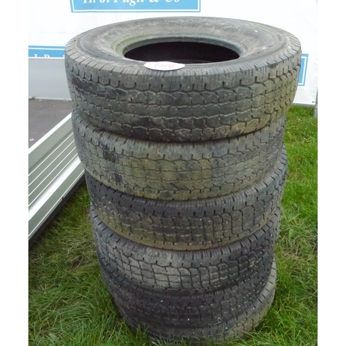 1370 - Tyres 235 85 R16 -6