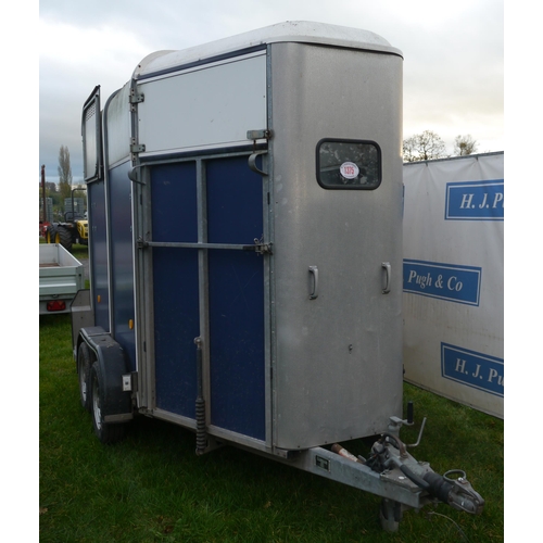 1375 - Ifor Williams HP505R horse box