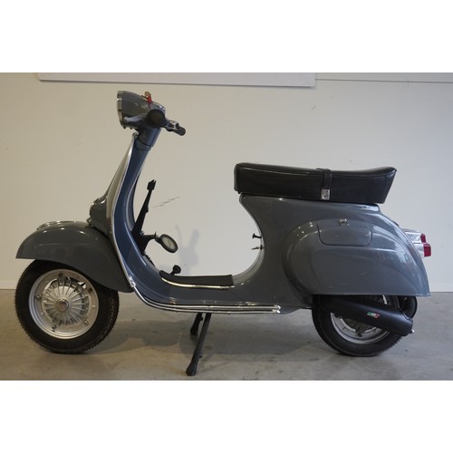 734 - Vespa 125 Primavera ET3 scooter. 1982. Matching frame and engine numbers. Comes with original crank ... 