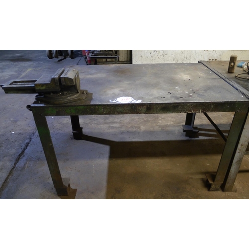 329 - Steel work bench and vice