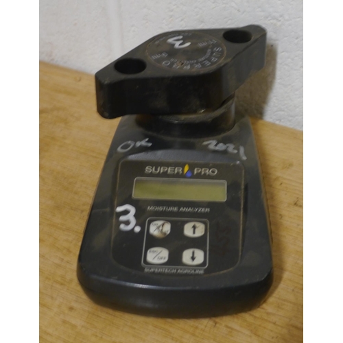 455 - Super Pro moisture meter