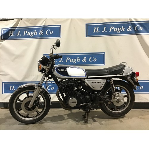 783 - Yamaha DOHC 750 motorcycle. 1979. Runs & drives. Declared Cat C on 5/2/2000. 15,500 miles. Reg. CCF ... 